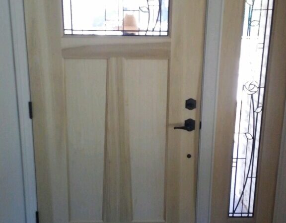 Entry Door 05 576x450